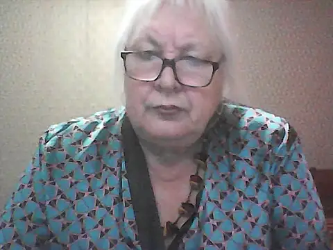 Snapshot of Alexia64231 chatting on September 30, 2025, 2:38 am Alexia64231 online show from September 30, 2025, 2:38 am