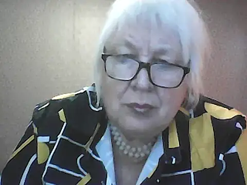 Snapshot of Alexia64231 chatting on October 5, 2025, 4:44 am Alexia64231 online show from October 5, 2025, 4:44 am
