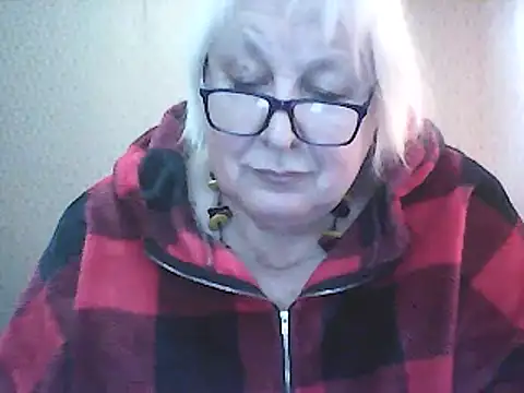 Snapshot of Alexia64231 chatting on October 8, 2025, 6:22 am Alexia64231 online show from October 8, 2025, 6:22 am