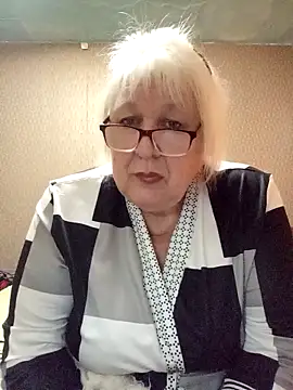 Snapshot of Alexia64231 chatting on October 25, 2025, 5:59 am Alexia64231 online show from October 25, 2025, 5:59 am