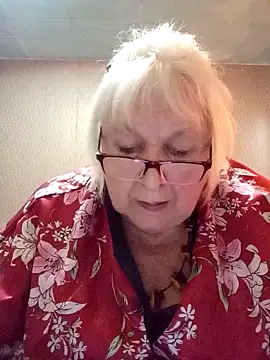 Snapshot of Alexia64231 chatting on October 30, 2025, 1:34 pm Alexia64231 online show from October 30, 2025, 1:34 pm