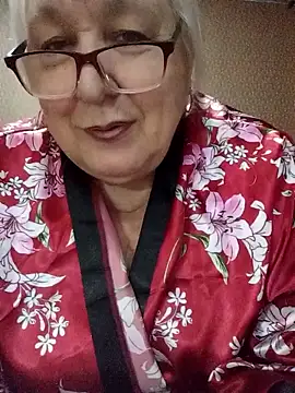 Snapshot of Alexia64231 chatting on November 16, 2025, 3:45 am Alexia64231 online show from November 16, 2025, 3:45 am