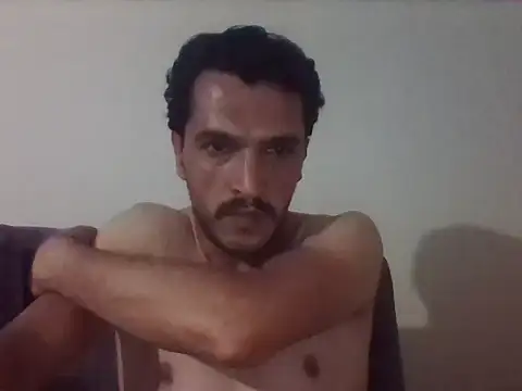 Snapshot of bisexsualman chatting on July 4, 2026, 9:21 pm bisexsualman online show from July 4, 2026, 9:21 pm