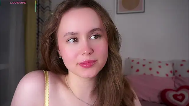 Snapshot of SusannaScholler chatting on June 3, 2026, 11:21 pm SusannaScholler online show from June 3, 2026, 11:21 pm