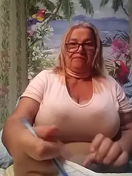 MargaritaSweet51 online show from November 9, 2025, 11:47 pm