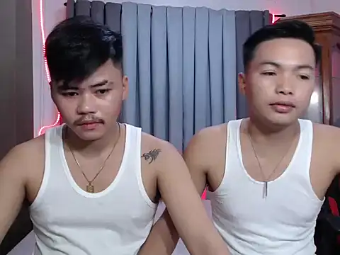 hot emman online show from November 12, 2025, 7:31 am