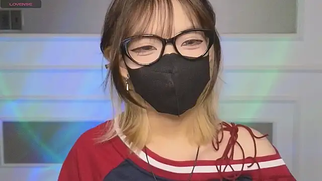      Panda      online show from April 21, 2026, 3:24 am