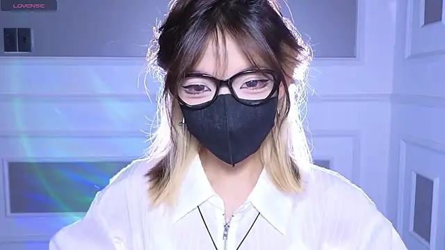      Panda      online show from June 5, 2026, 5:58 am