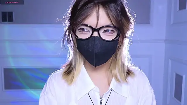      Panda      online show from June 5, 2026, 6:52 am