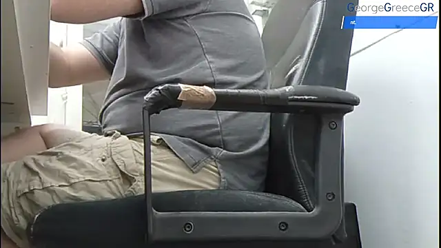 GeorgeGreece2025 online show from October 31, 2025, 12:06 pm