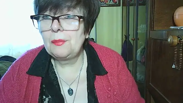 Snapshot of VeronicaGold511 chatting on April 25, 2026, 6:38 am VeronicaGold511 online show from April 25, 2026, 6:38 am