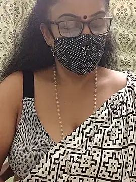 sweet-lotus online show from September 20, 2025, 5:19 am