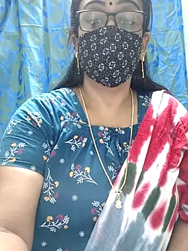 sweet-lotus online show from March 11, 2026, 11:55 pm