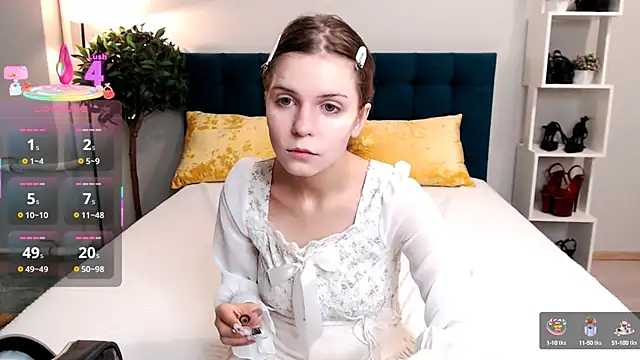 Enrujuvu Vanpaia online show from September 26, 2025, 10:03 pm