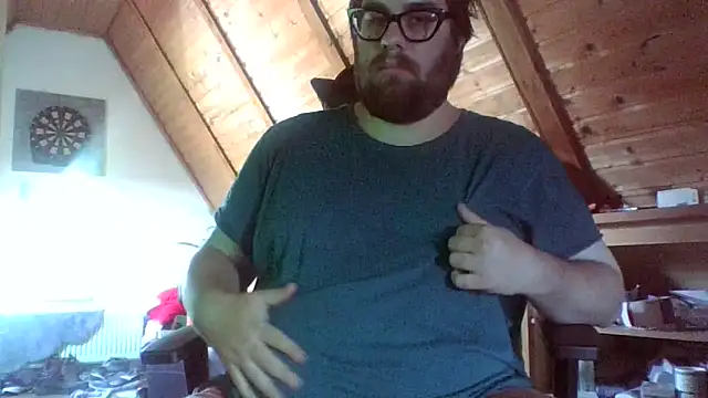 chubbyDavid1998 online show from September 12, 2025, 12:49 pm