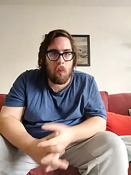 chubbyDavid1998 online show from December 21, 2025, 12:56 pm