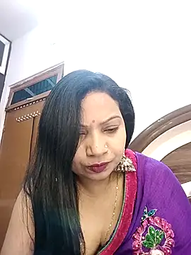 Cute-Janvi20 online show from December 15, 2025, 8:24 pm