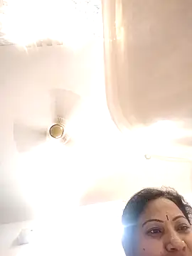 Cute-Janvi20 online show from April 19, 2026, 6:10 pm