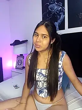 VioletaBliss1 online show from October 17, 2025, 12:08 pm