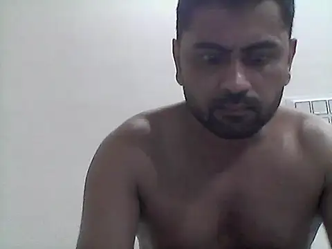 Desixdol online show from March 18, 2026, 8:23 pm