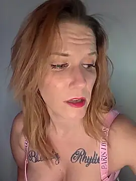 Snapshot of RhondaRump chatting on March 28, 2026, 9:20 am RhondaRump online show from March 28, 2026, 9:20 am