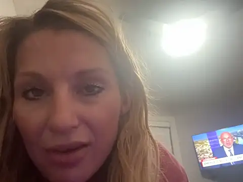 BaddieBossXX2 online show from June 22, 2026, 8:11 am