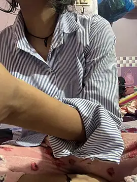 Sandhya 77 online show from April 12, 2026, 6:07 am