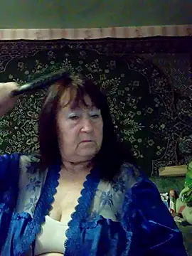 CrystalLime6411 online show from February 7, 2026, 2:43 pm