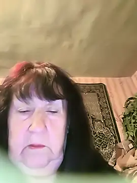 CrystalLime6411 online show from March 22, 2026, 2:26 am