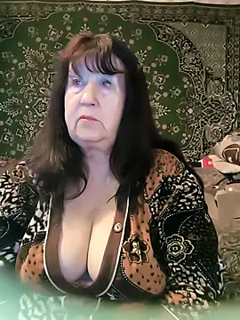 CrystalLime6411 online show from March 24, 2026, 4:06 am