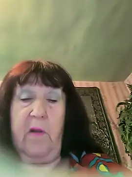 CrystalLime6411 online show from April 21, 2026, 2:56 pm