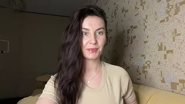 KatalinaQE online show from February 7, 2026, 6:00 pm