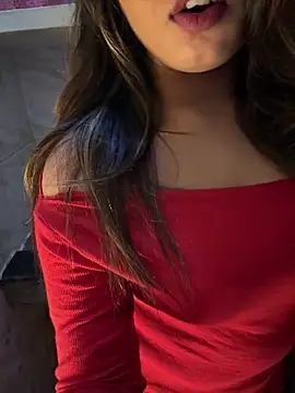 sexy-sukriti online show from December 15, 2025, 11:36 am