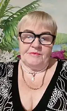 Snapshot of VioletSweet5566 chatting on October 4, 2025, 3:32 pm VioletSweet5566 online show from October 4, 2025, 3:32 pm