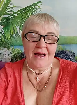 Snapshot of VioletSweet5566 chatting on October 11, 2025, 11:09 am VioletSweet5566 online show from October 11, 2025, 11:09 am