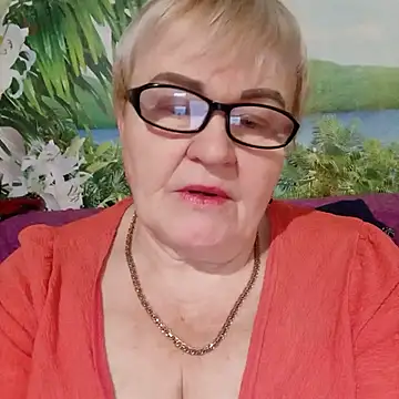 Snapshot of VioletSweet5566 chatting on October 25, 2025, 8:00 am VioletSweet5566 online show from October 25, 2025, 8:00 am