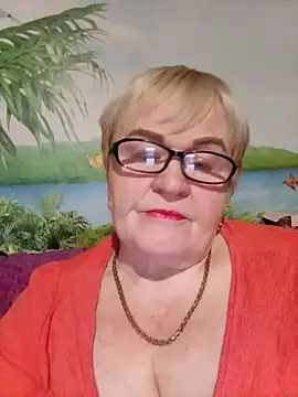 Snapshot of VioletSweet5566 chatting on November 11, 2025, 8:31 pm VioletSweet5566 online show from November 11, 2025, 8:31 pm