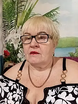 VioletSweet5566 online show from January 10, 2026, 7:43 am