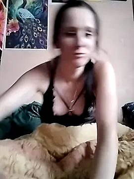 Snapshot of HardCouple33 chatting on May 27, 2026, 6:49 pm HardCouple33 online show from May 27, 2026, 6:49 pm