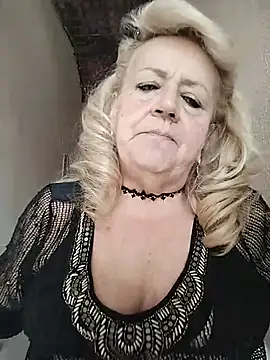 Belladama61 online show from September 27, 2025, 12:21 pm