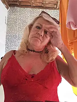 Belladama61 online show from June 7, 2026, 10:41 am