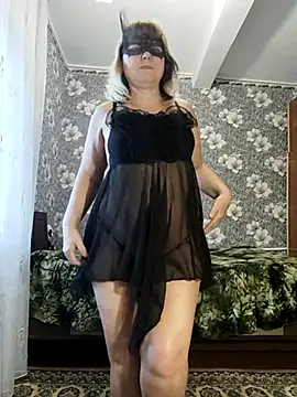 AliceGold5231 online show from September 20, 2025, 4:46 am