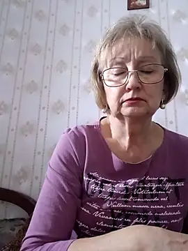 AlikaSwan5821 online show from November 10, 2025, 3:00 pm