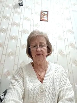 Snapshot of AlikaSwan5821 chatting on February 28, 2026, 7:48 pm AlikaSwan5821 online show from February 28, 2026, 7:48 pm