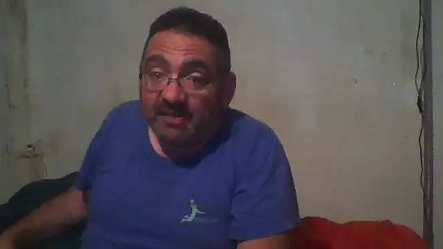 Snapshot of Jouons-ensembles2 chatting on May 19, 2026, 2:07 am Jouons-ensembles2 online show from May 19, 2026, 2:07 am