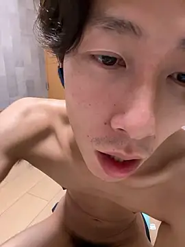 juri20cm online show from September 25, 2025, 4:54 pm