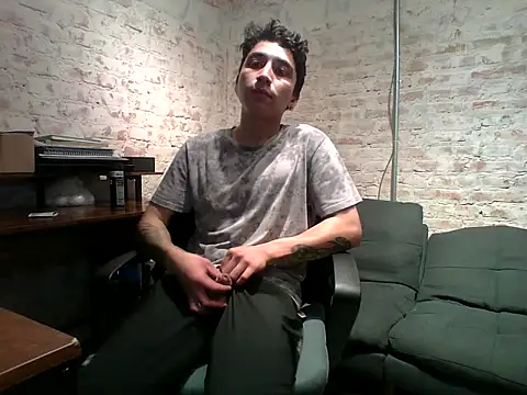 Molly Erik online show from March 2, 2026, 3:20 am