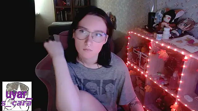 s cara online show from October 9, 2025, 12:25 pm