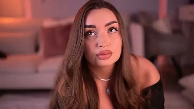 MillaSerene online show from March 17, 2026, 6:28 am