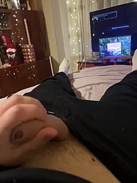 LuckyGirlfriends online show from November 12, 2025, 8:52 pm